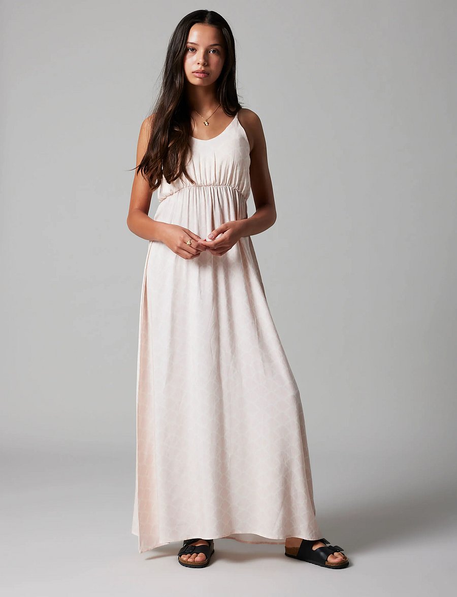 LMTD - NLFZANDY MAXI DRESS - Ärmellose freizeitkleider - antique white - 3