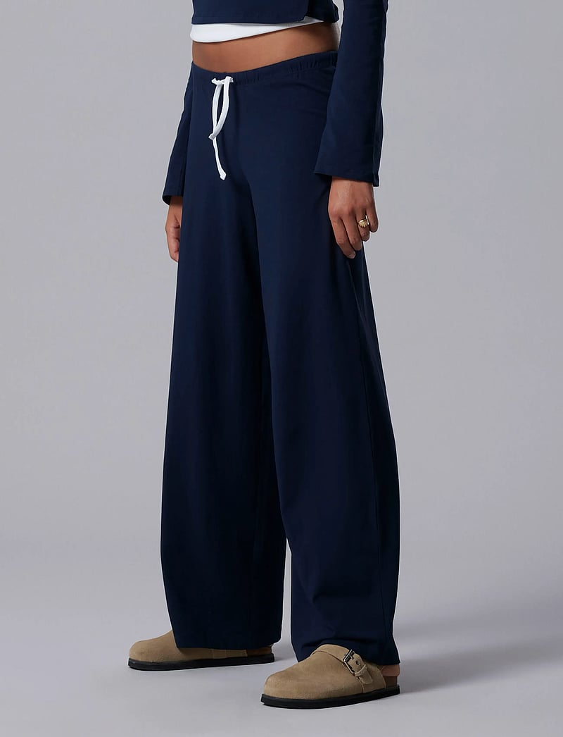 LMTD - NLFBENEDICTE CON LW WIDE PANT - einkaufen nach alter von - dark sapphire - 3