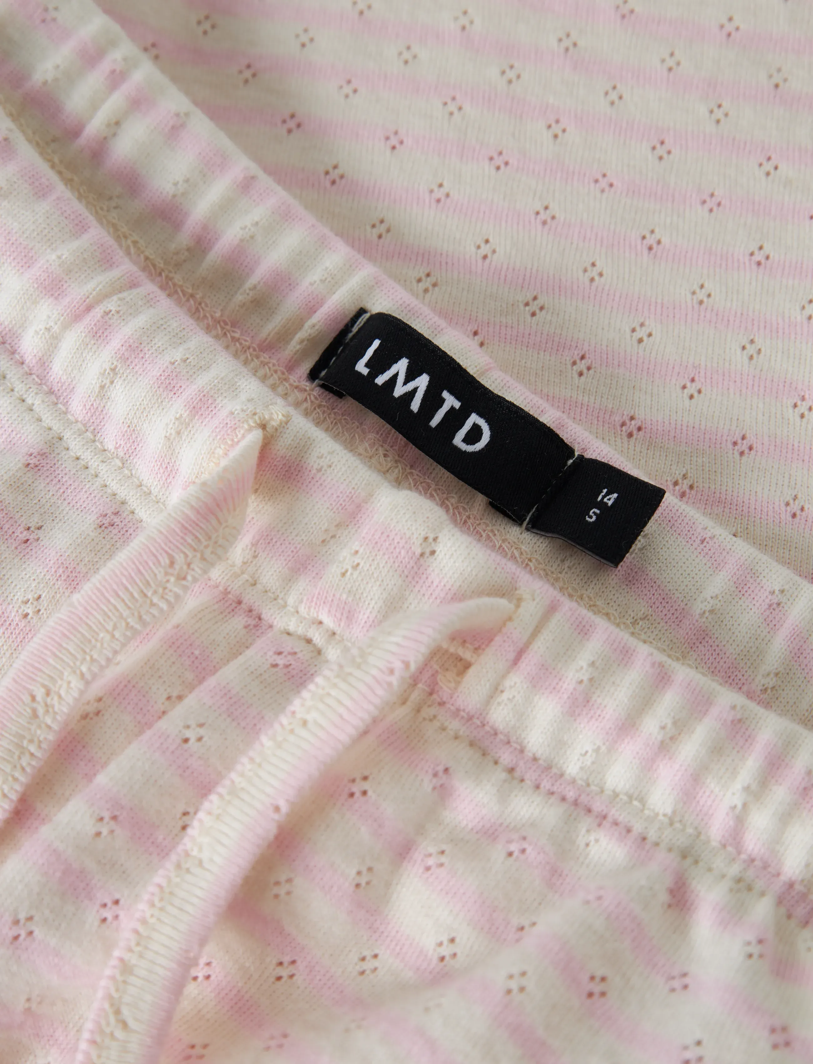 LMTD - NLFSEHER LW SHORTS - sweatshorts - pink-a-boo - 3