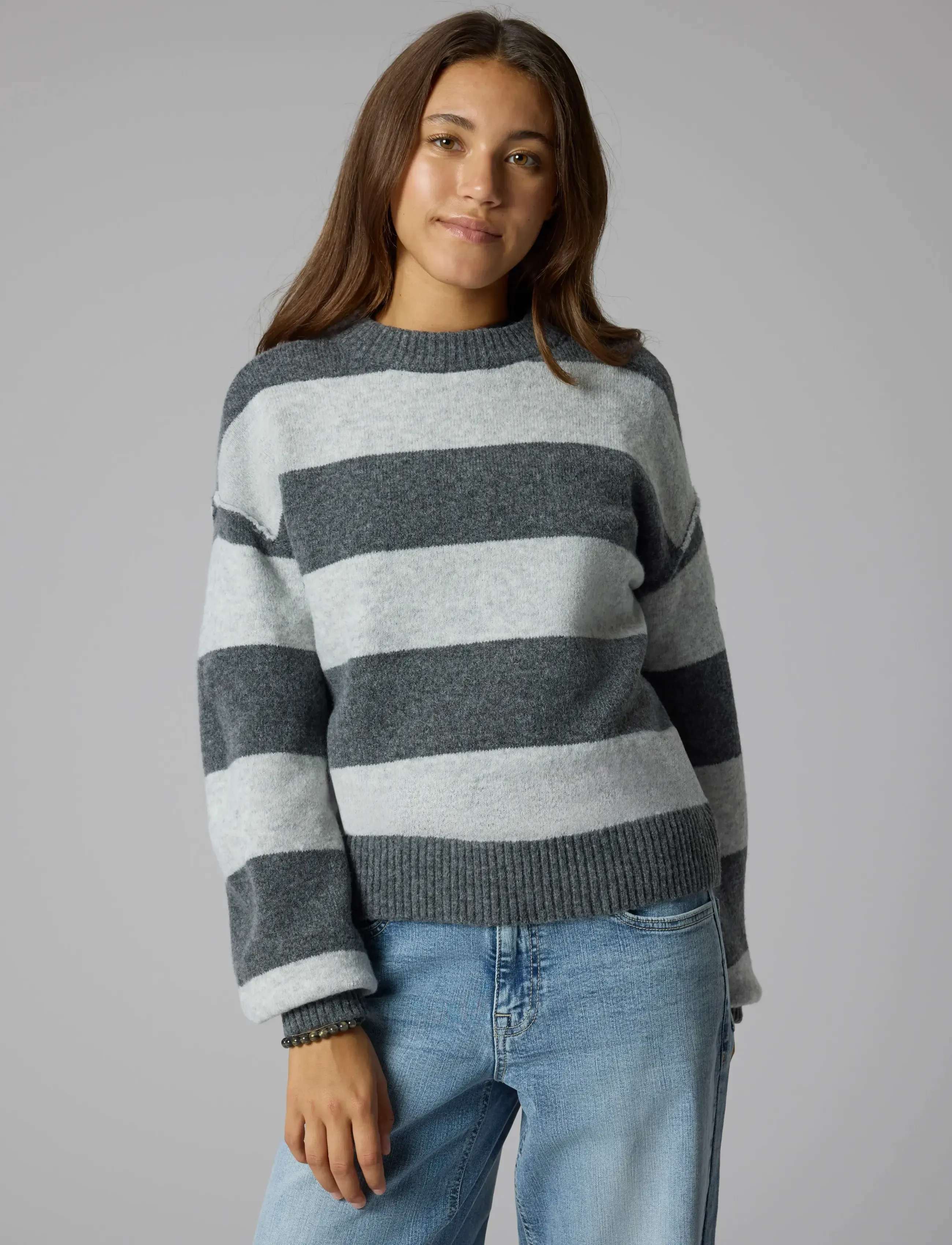 LMTD - NLFBYNTHE STRIPE LS SHORT KNIT NOOS - dark grey melange - 4