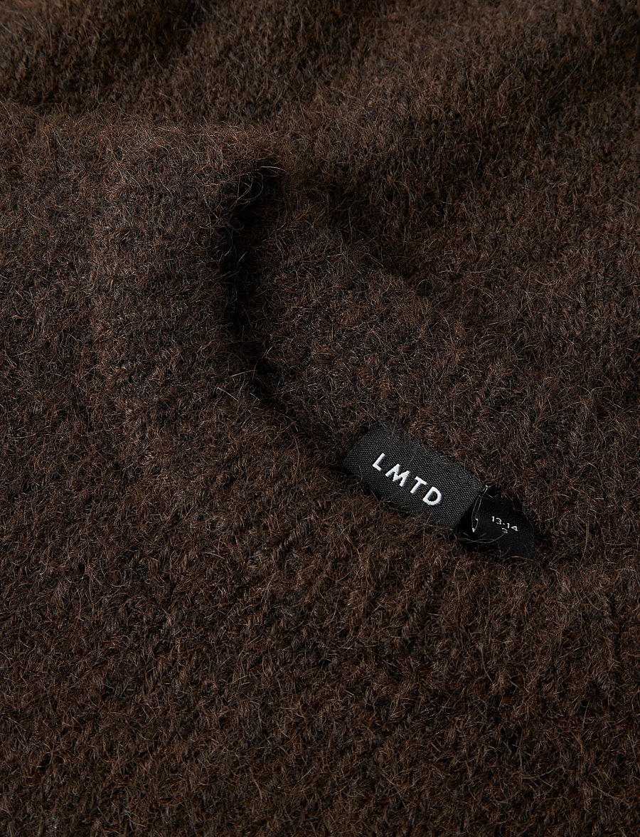 LMTD - NLFBULLO LS SHORT KNIT NOOS - pullover - black coffee - 2