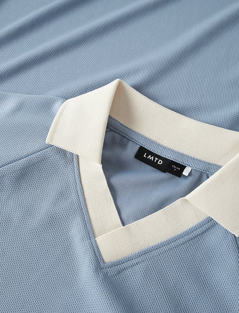 LMTD - NLNROSCLUB SS FOOTBALL POLO - sporttoppar - dusty blue - 3