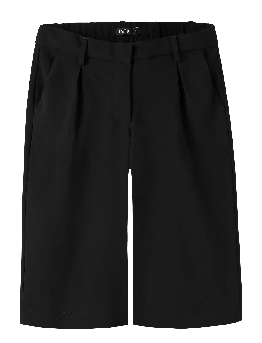 LMTD - NLFLUIS NW PLEAT KNICKERS - chino shorts - black - 0