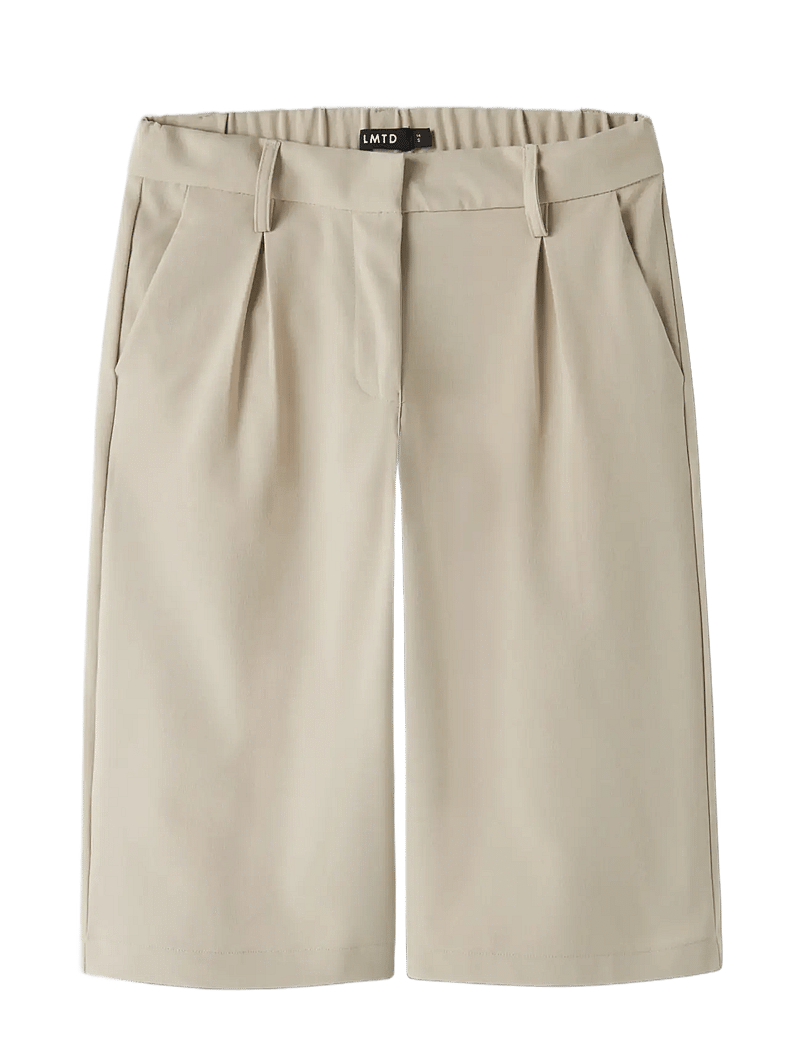 LMTD - NLFLUIS NW PLEAT KNICKERS - chino lühikesed püksid - white pepper - 2