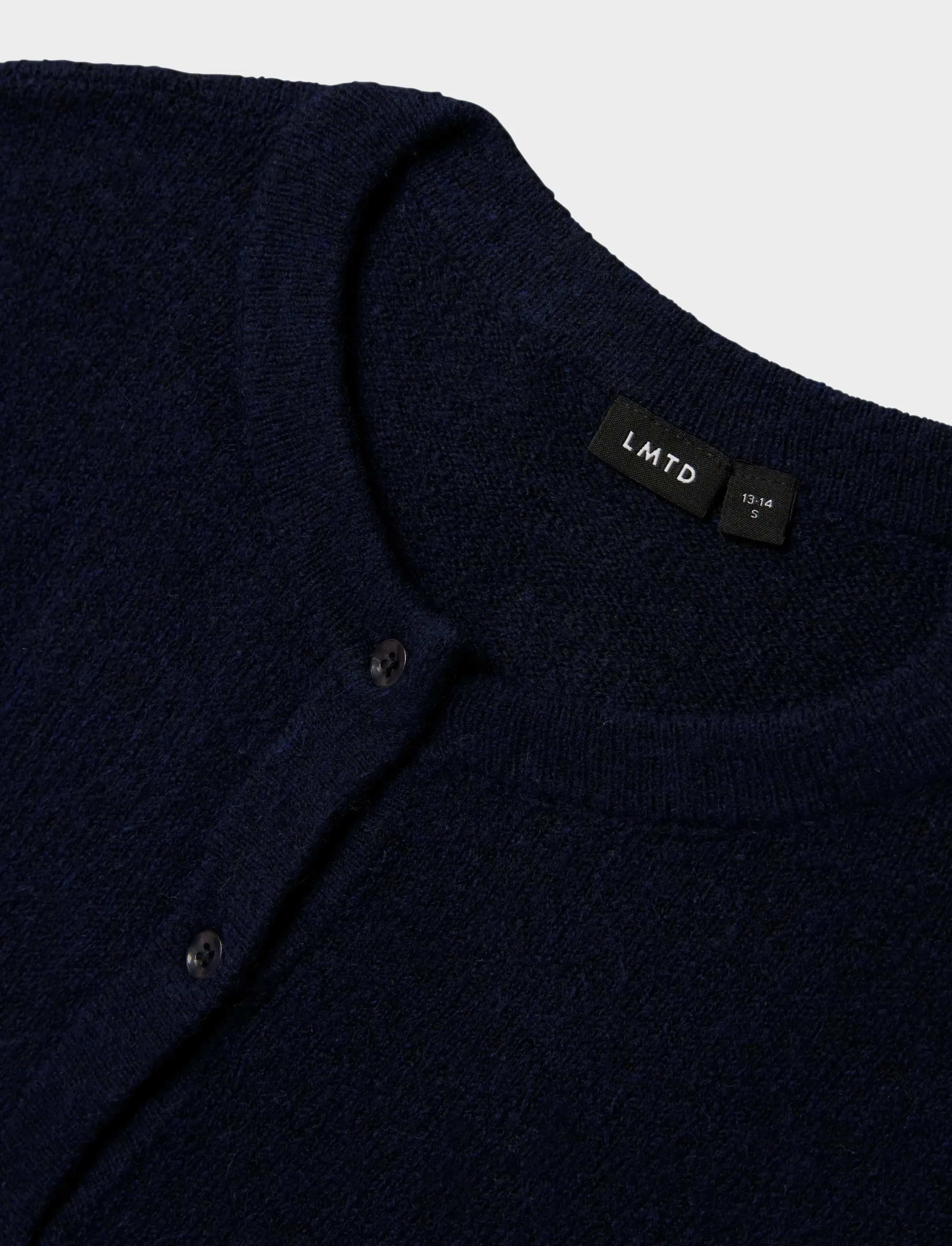 LMTD - NLFLODET LS SHORT KNIT CARDIGAN - cardigans - dark sapphire - 3