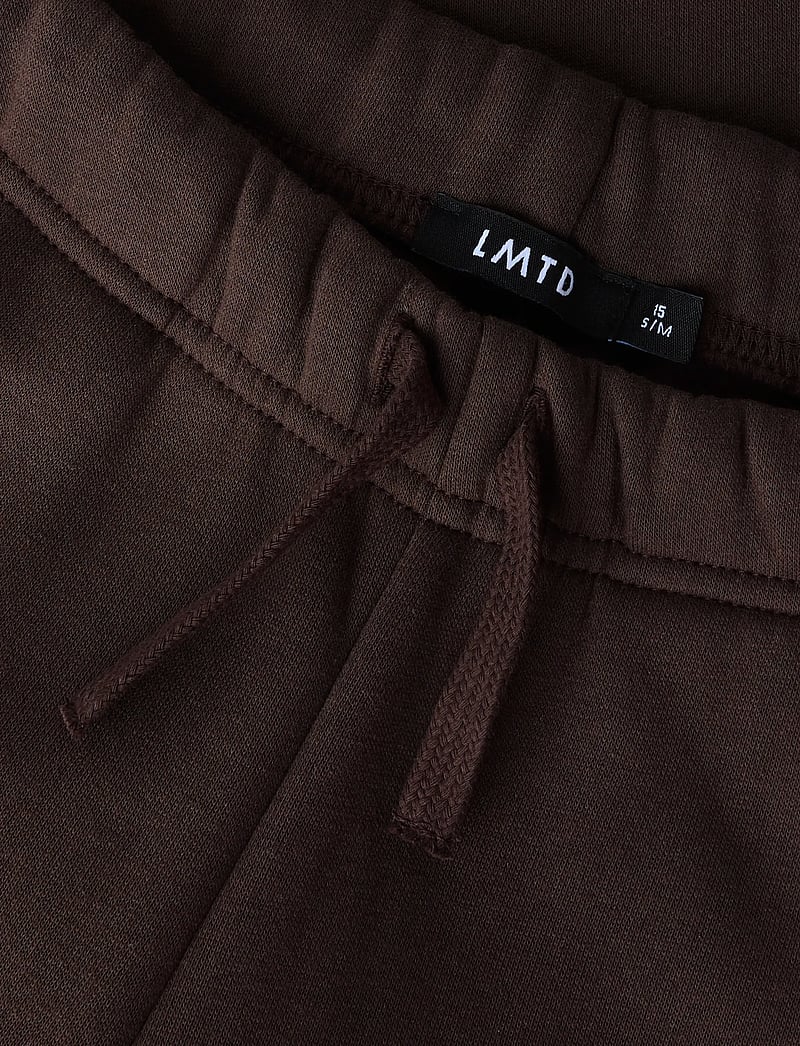 LMTD - NLFRENAR LW BRU WIDE SWEAT PANT - sweatpants - black coffee - 3