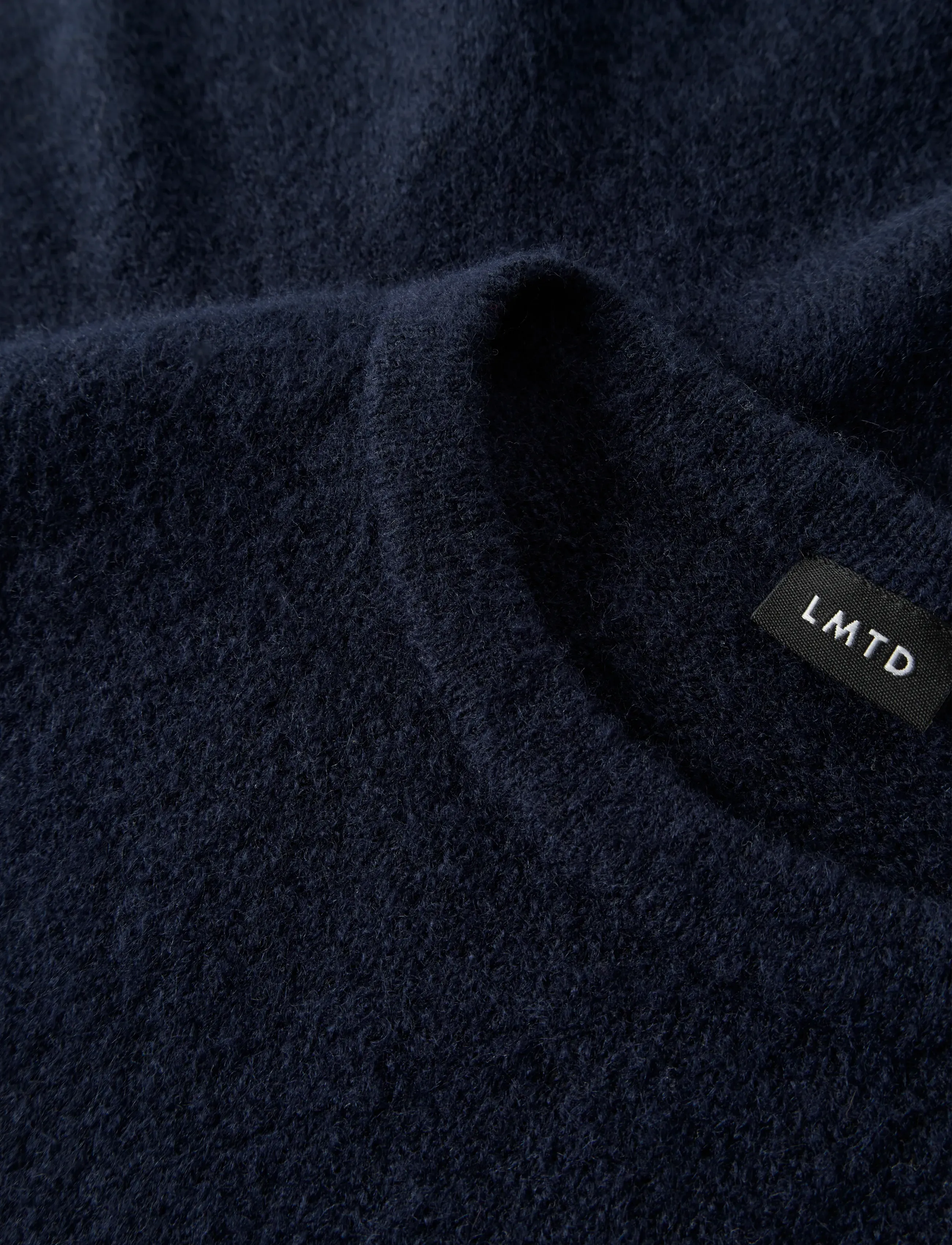LMTD - NLFLODET SS SHORT PEBLUM KNIT - dark sapphire - 4