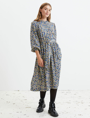 Lollys Laundry - Karlo Dress - marškinių tipo suknelės - 20 blue - 2