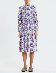 Lollys Laundry - Anita dress - marškinių tipo suknelės - flower print - 2