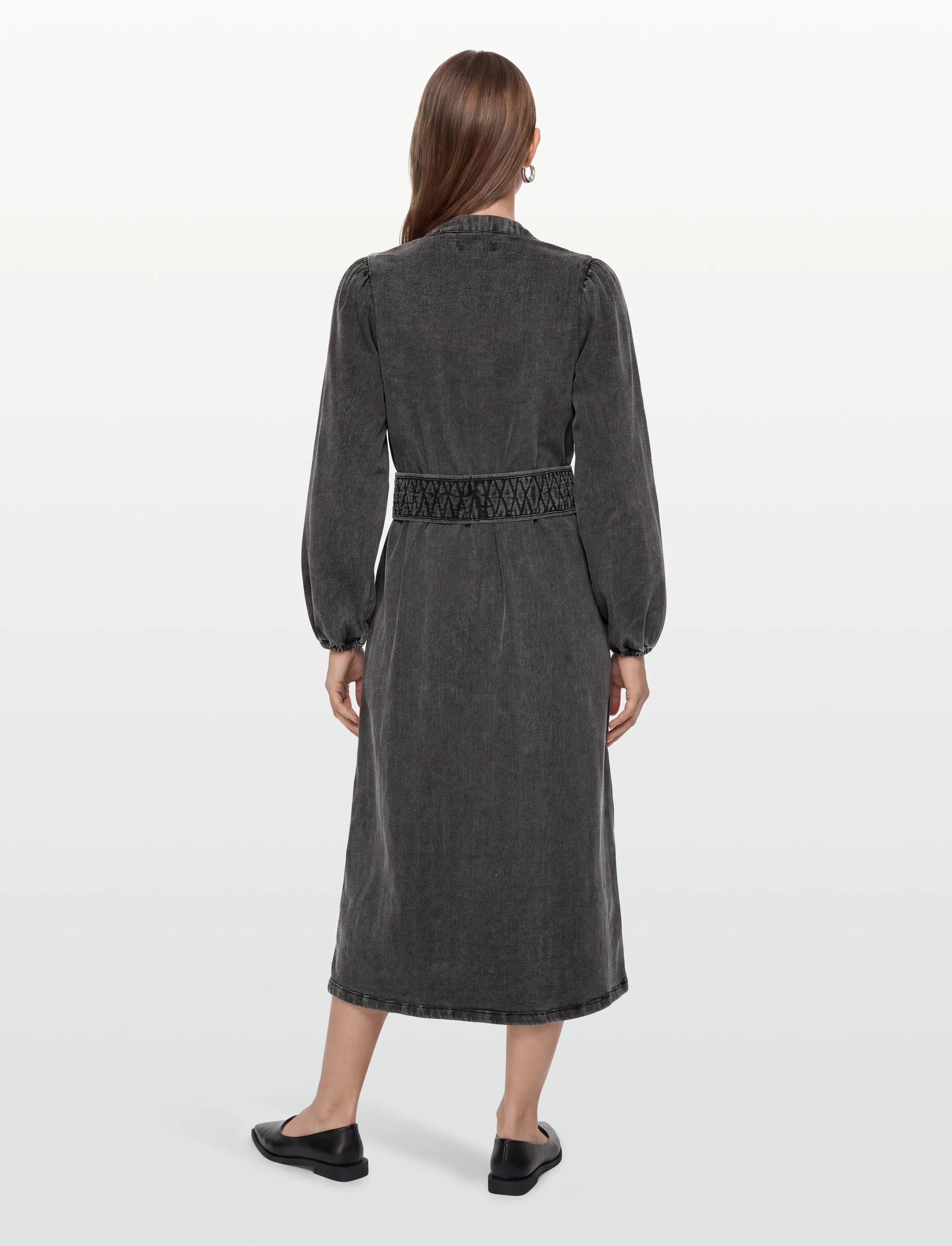 Lollys Laundry - ParisLL Midi Dress LS - cowboykjoler - washed black - 5