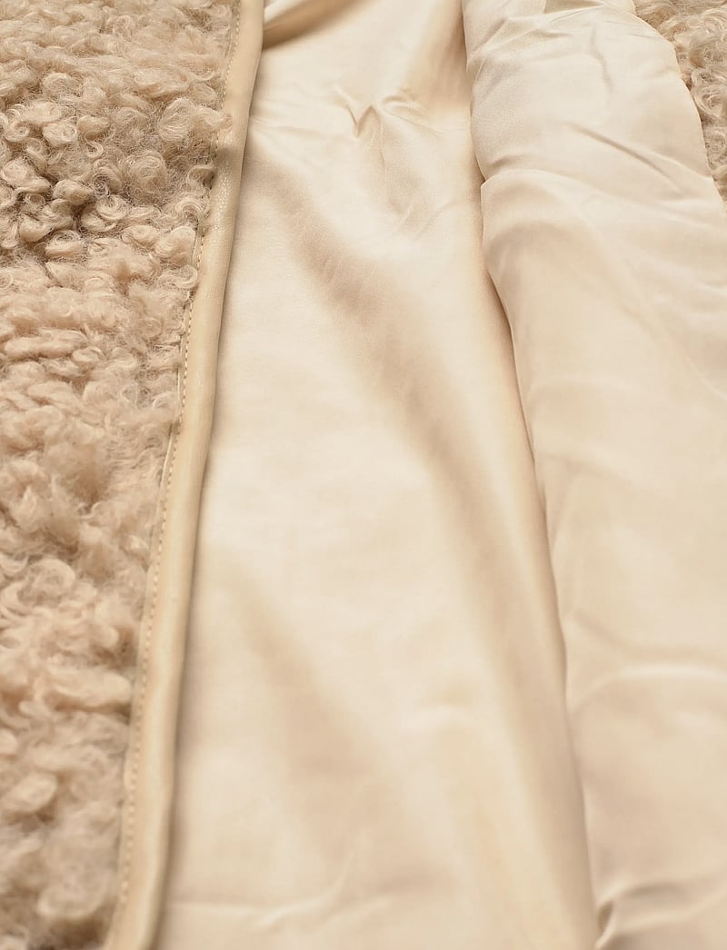 Lollys Laundry - VadaLL Vest SL - fleece- og teddyveste - sand - 4