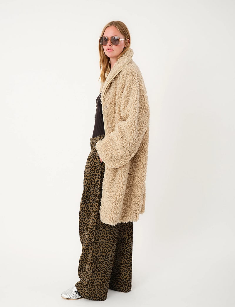 Lollys Laundry - DooLL Jacket LS - fuskpäls - sand - 4