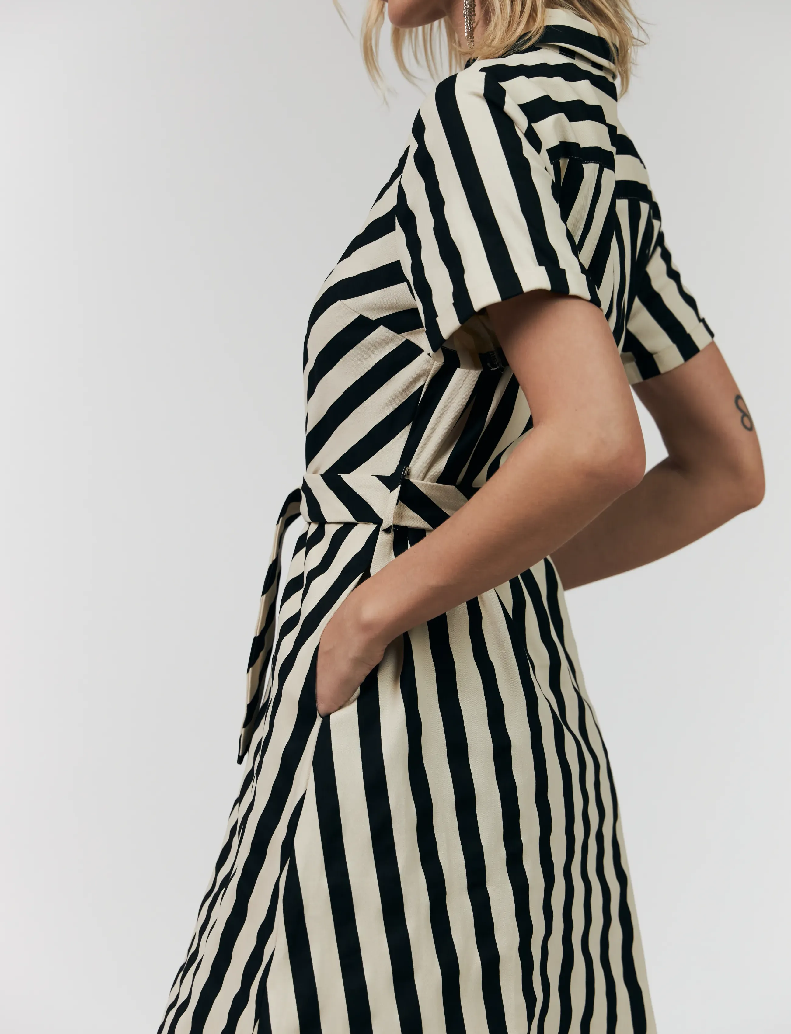 Lollys Laundry - TulleLL Midi dress SS - suvekleidid - black - 4