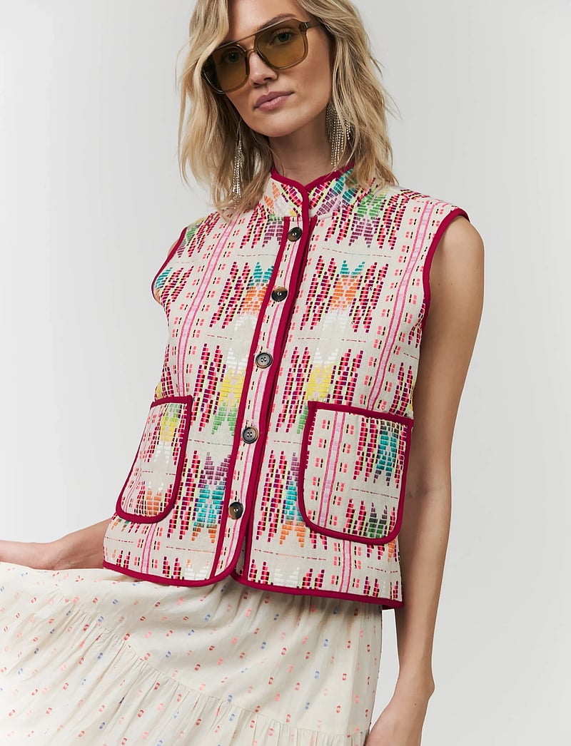 Lollys Laundry - CairoLL Quilted Vest - pavasarinės striukės - pink - 4