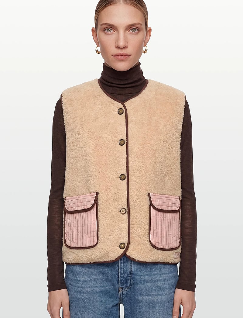 Lollys Laundry - JaceLL Love Vest SL - fleece- og teddyveste - beige - 3