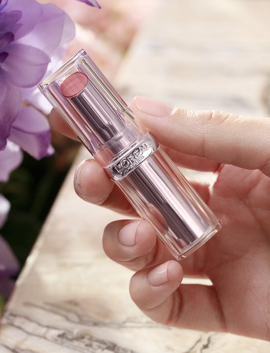 L'Oréal Paris - L'Oréal Paris Glow Paradise Balm-in-Lipstick 642 Beige Eden - smink - 642 - 0