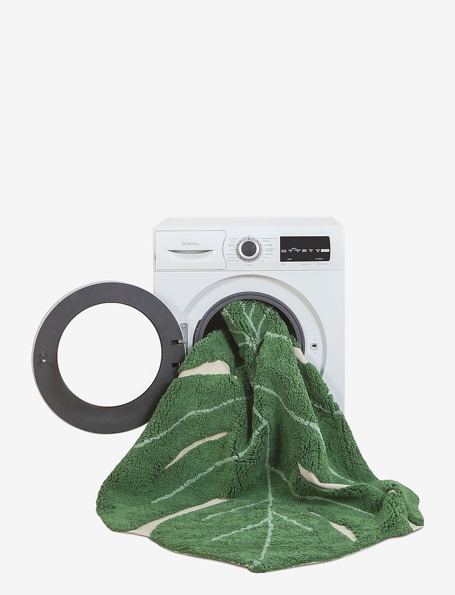 Lorena Canals - Monstera Leaf - asymmetriska mattor - green - 3