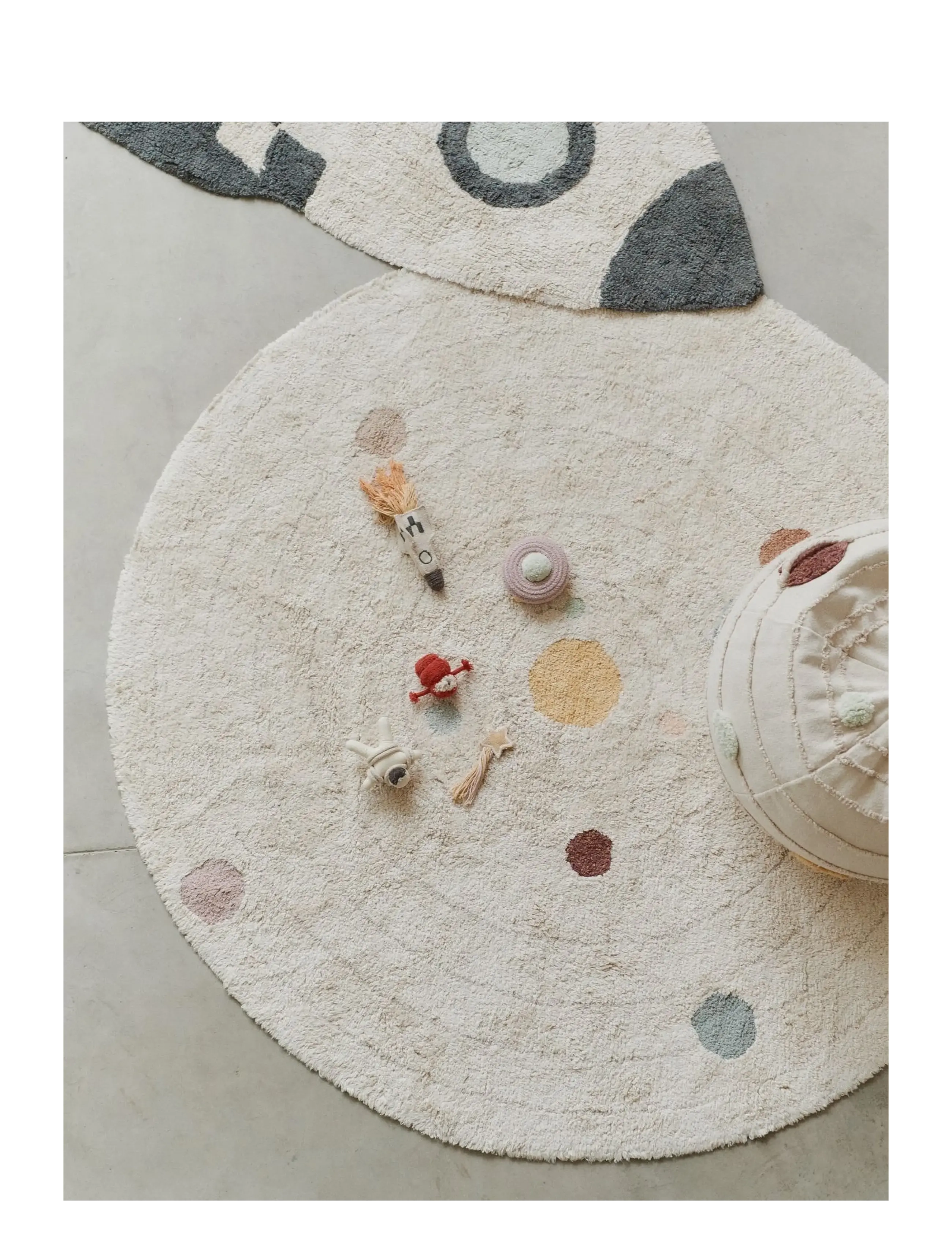 Lorena Canals - Washable Play Rug Solar System - apvalios formos kilimai - natural, new grey, honey, doeskin, blue sage, rose, marshalla, chestnut, vintage blue, light green,  - 1