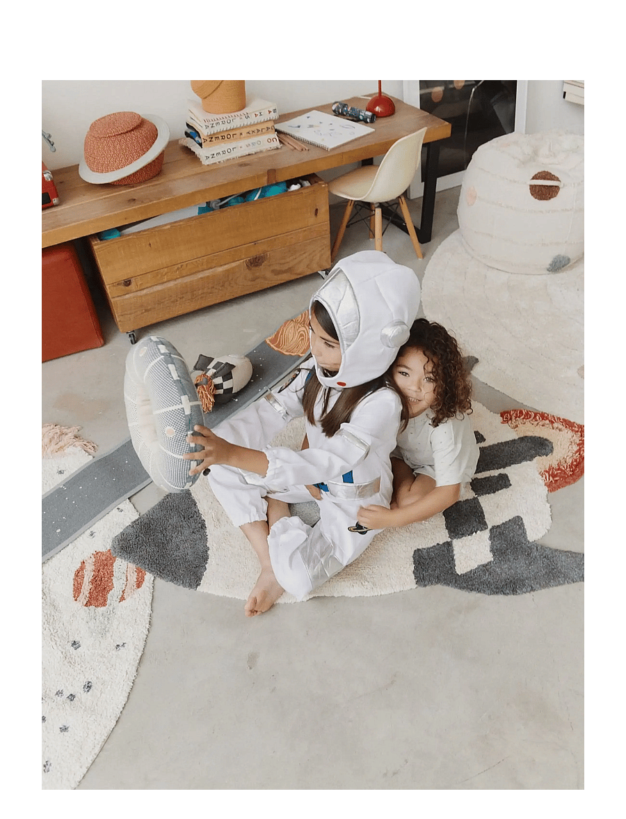 Lorena Canals - Washable Rug Rocket - asymmetriske tepper - natural, dark grey, trazo green, blue sage, light honey, new terracota, red - 4