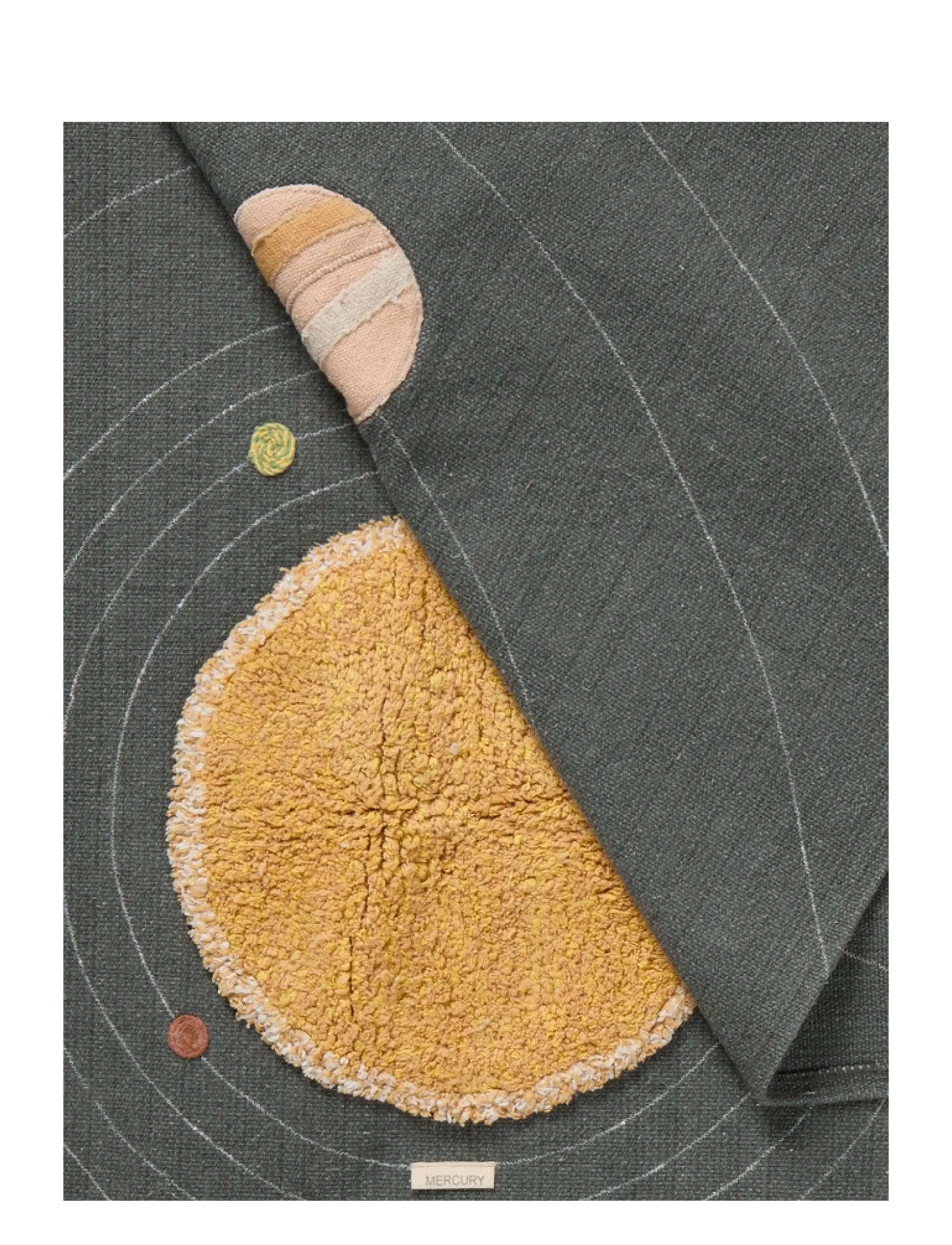 Lorena Canals - Wall Hanger Solar System - rectangular rugs - trazo green, dark grey, chestnut, az. yellow, green, petrolium, red, white, coffee, anil blue, elect - 1