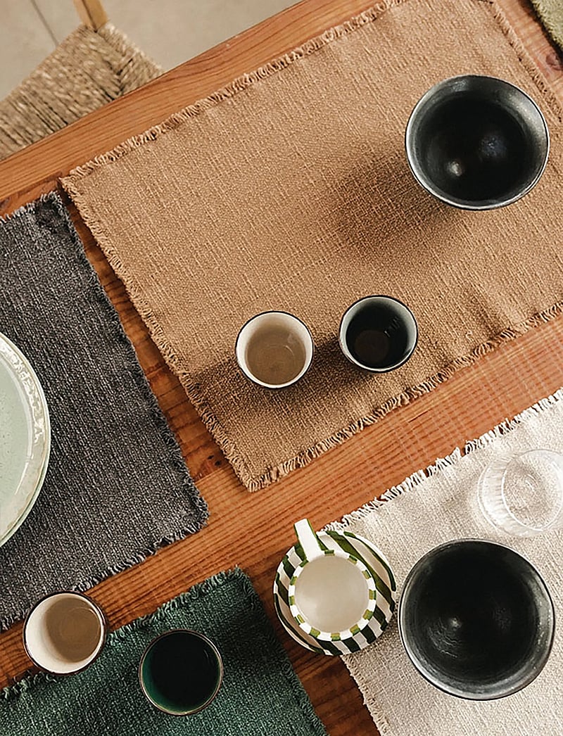 Lorena Canals - Handloom Placemats Ochre (Set of 2) - dækkeservietter - ochre - 3