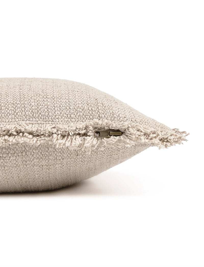 Lorena Canals - Handloom Rectangular Cushion Beige - pyntepuder - natural and beige - 4