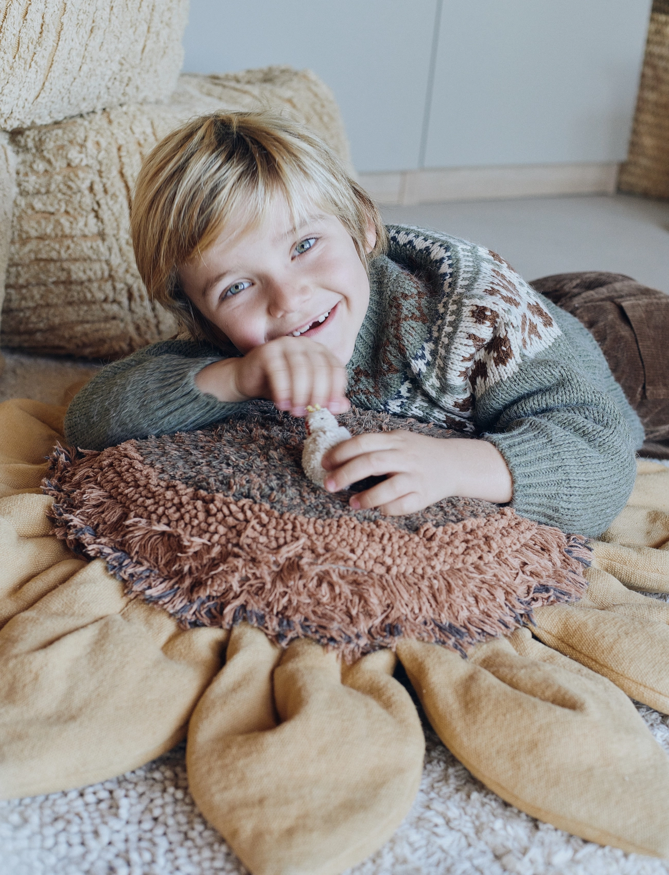 Lorena Canals Floor Cushion Sunflower, 90X 90 cm, Rugs And Carpets, Beige - Asymmetric Rugs, Kinder