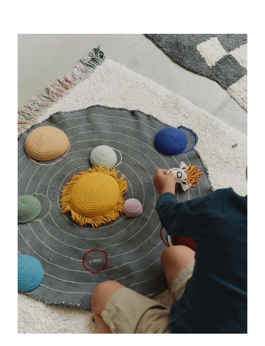 Lorena Canals - Solar System Toy Set - runde tæpper - mustard, honey, burgundy, petroliem, electric blue, medium green, mint, red, mmalwa - 2