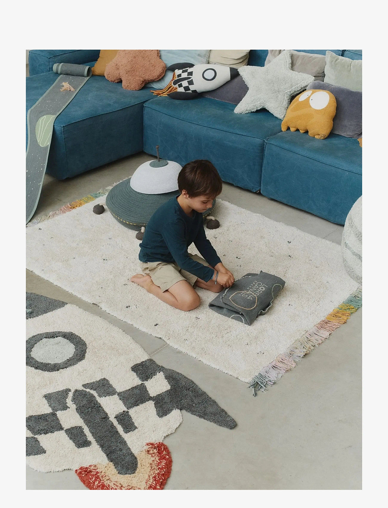 Lorena Canals - Solar System Toy Set - pyöreät matot - mustard, honey, burgundy, petroliem, electric blue, medium green, mint, red, mmalwa - 3