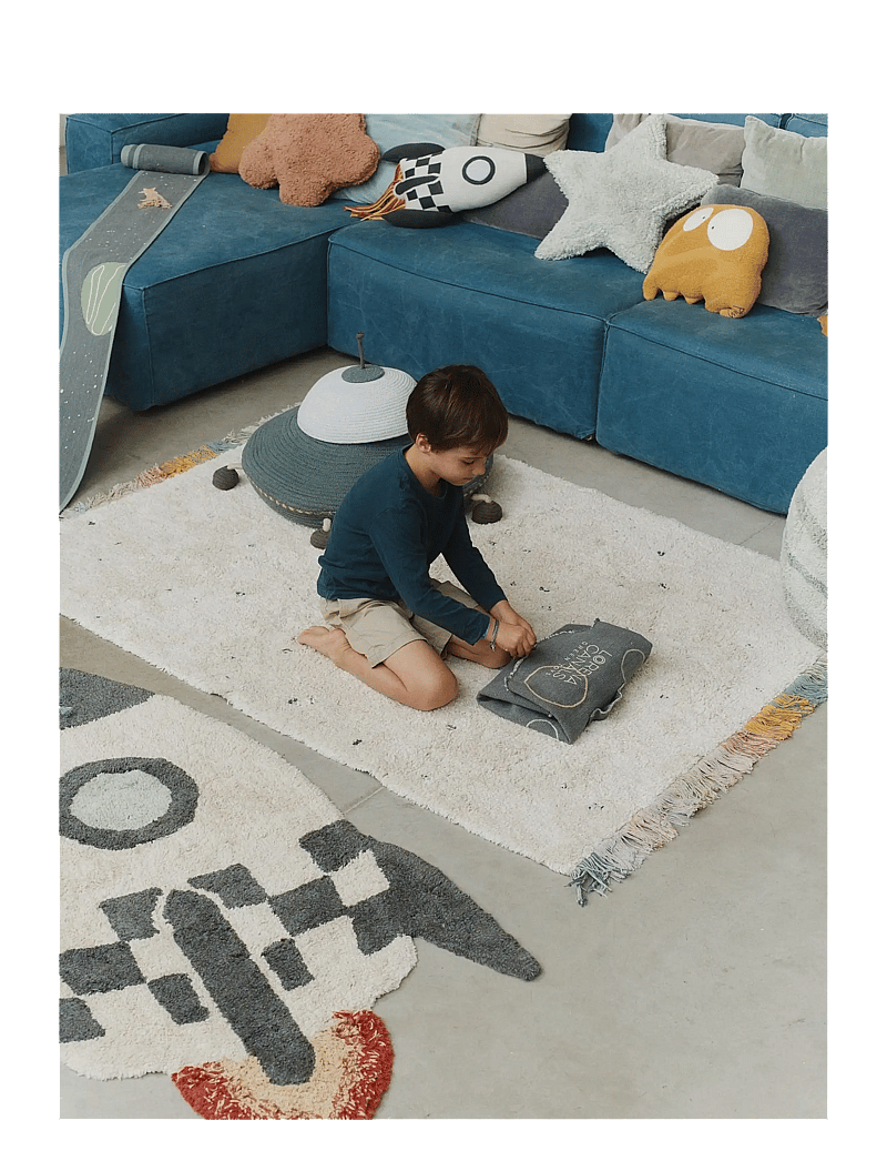 Lorena Canals - Solar System Toy Set - pyöreät matot - mustard, honey, burgundy, petroliem, electric blue, medium green, mint, red, mmalwa - 3