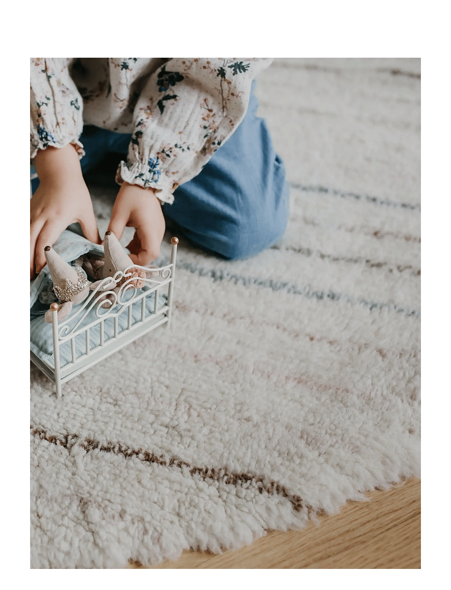Lorena Canals - Woolable rug Arona Round - runde teppiche - sheep white. stripes in pink bloom, sandstone, smoke blue, misty rose, etc. - 1