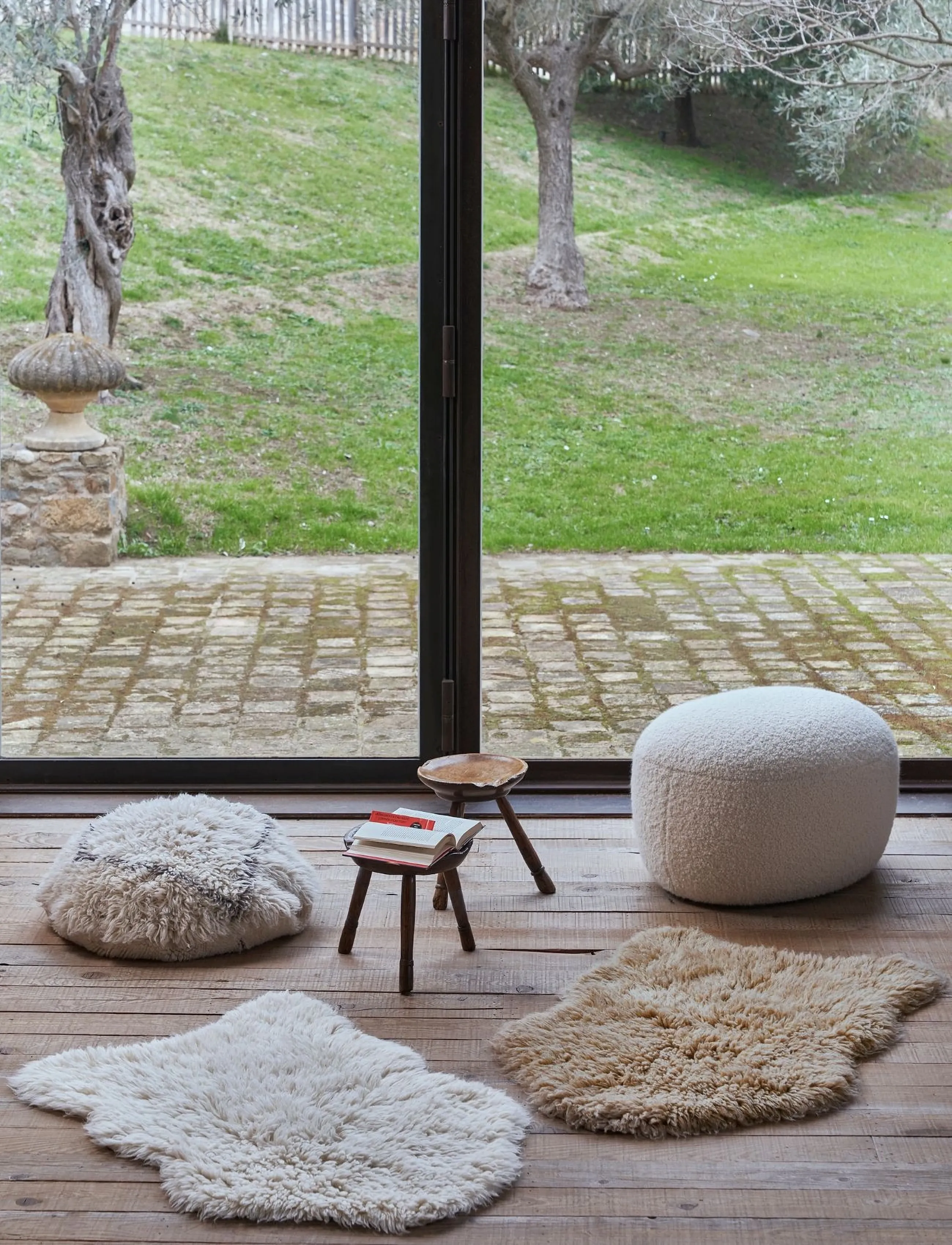 Lorena Canals - Woolable rug Woolly - Sheep Beige - asümmeetrilised vaibad - sheep beige - 2