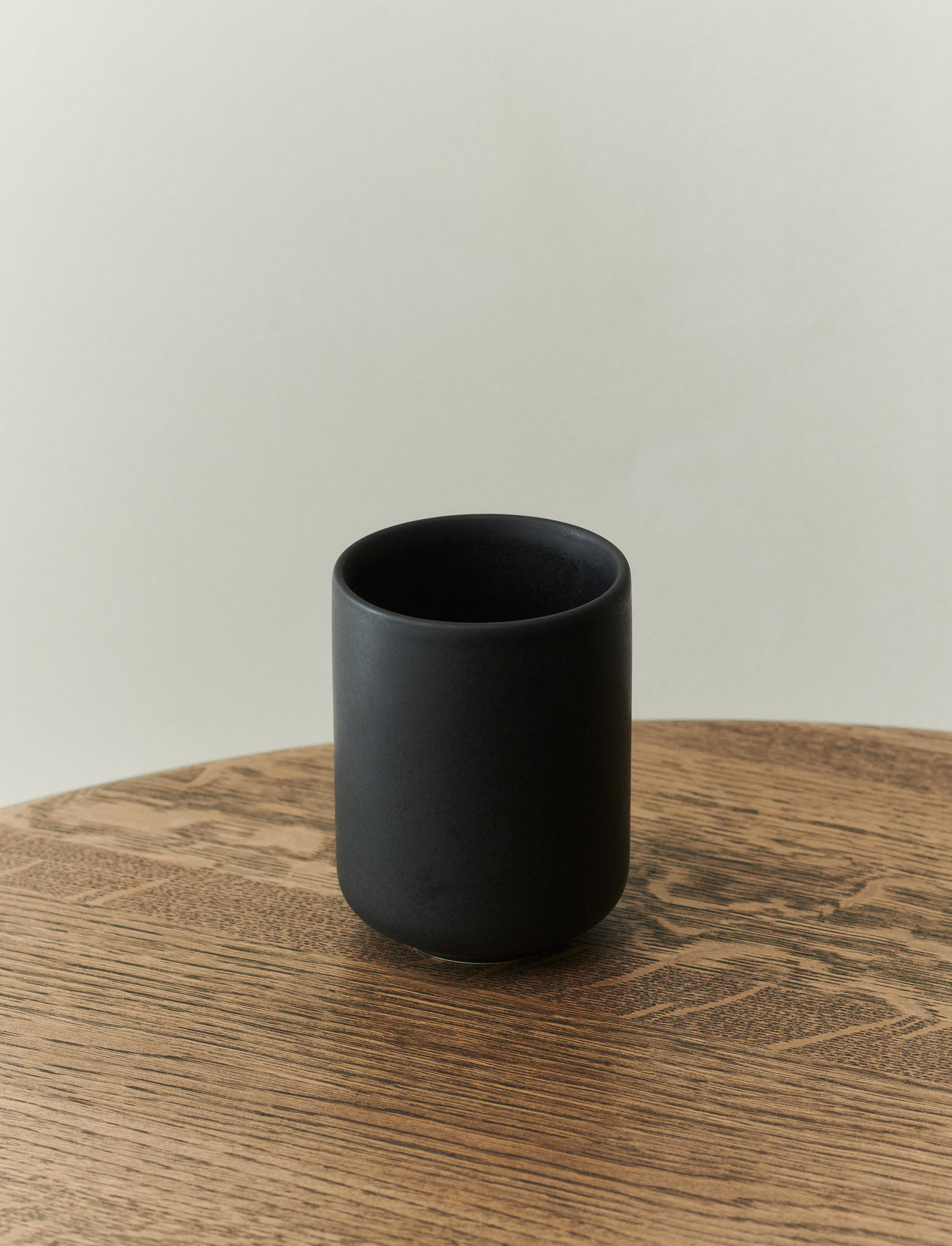 LOUISE ROE - Ceramic PISU #01 Cup - najniższe ceny - black - 1