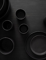LOUISE ROE - Ceramic PISU #01 Cup - laveste priser - black - 2