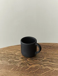 Ceramic PISU #17 Espresso Cup, LOUISE ROE