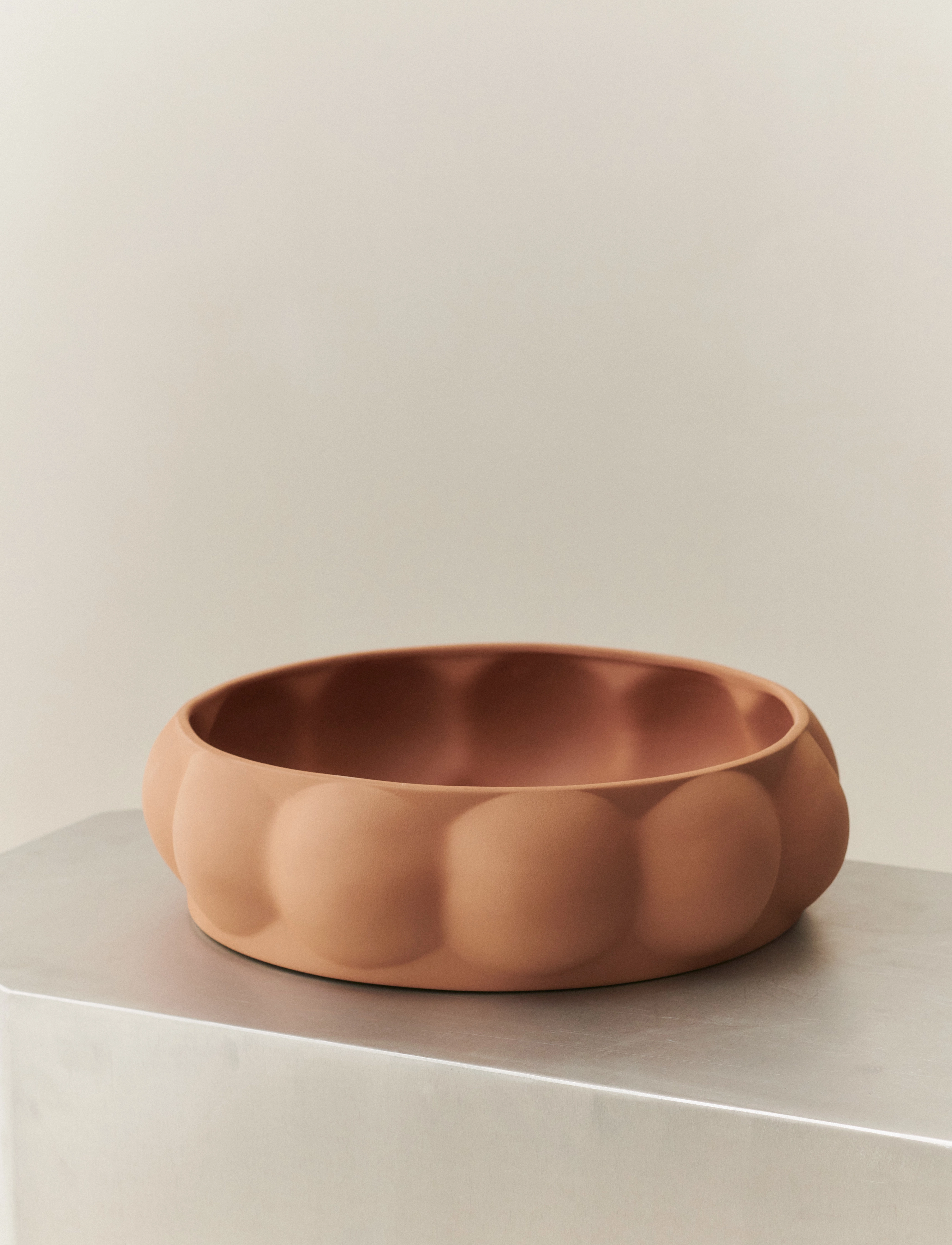 LOUISE ROE Ceramic Balloon Tray #07, H12 cm, Brown, Dekoration > Dekorative Fade, Unisex