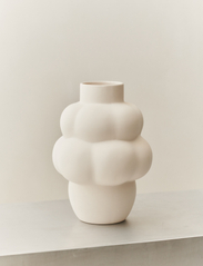 Louise Roe - Ceramic Balloon Vase #04 - syntymäpäivälahjat - raw white - 4