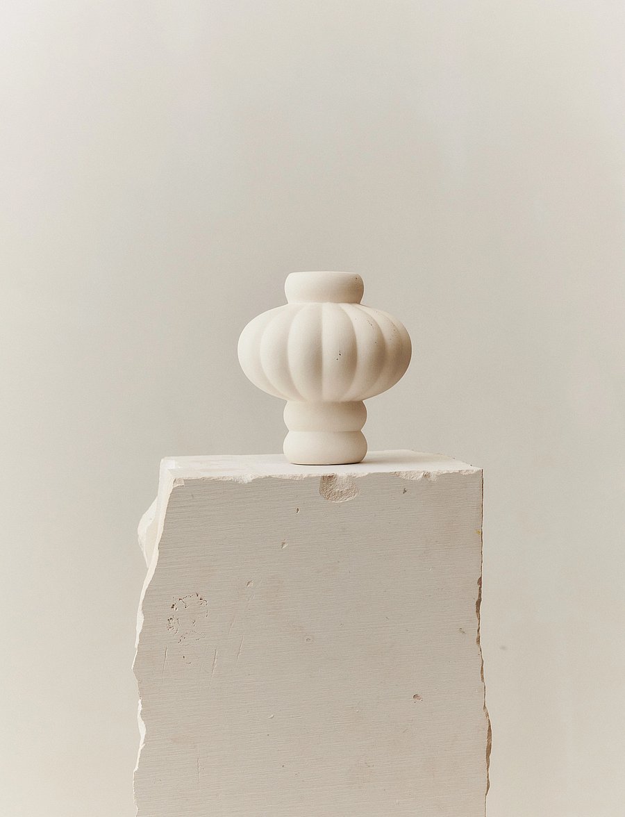 LOUISE ROE - Ceramic Balloon Vase #02 - raw white - 1