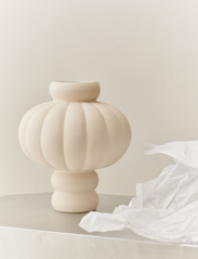 Louise Roe - Ceramic Balloon Vase #03 - syntymäpäivälahjat - raw white - 1