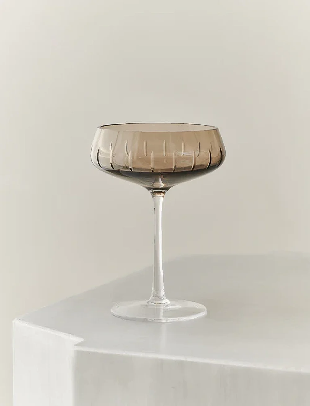 LOUISE ROE - Champagne Coupe Single Cut - kampavínsglös - grey - 1