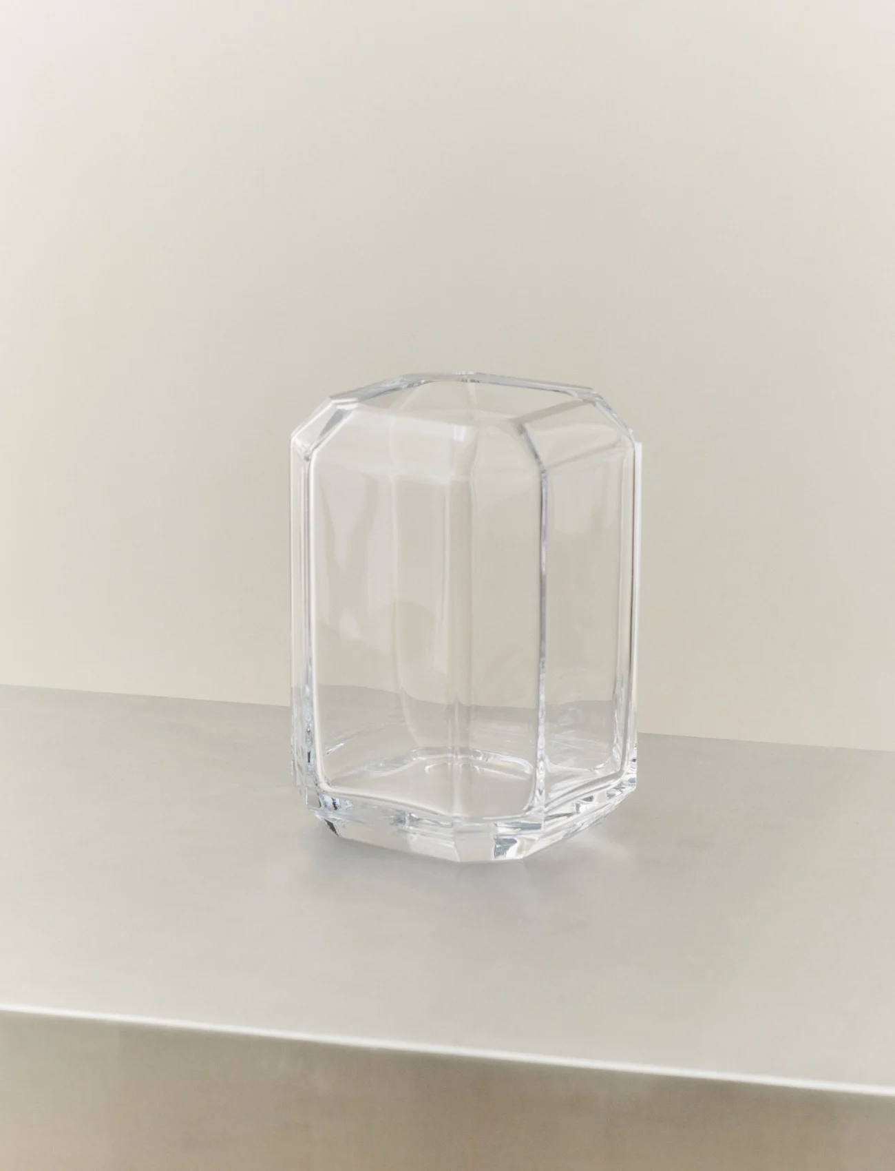 LOUISE ROE - Jewel Vase Medium - isot maljakot - clear - 1