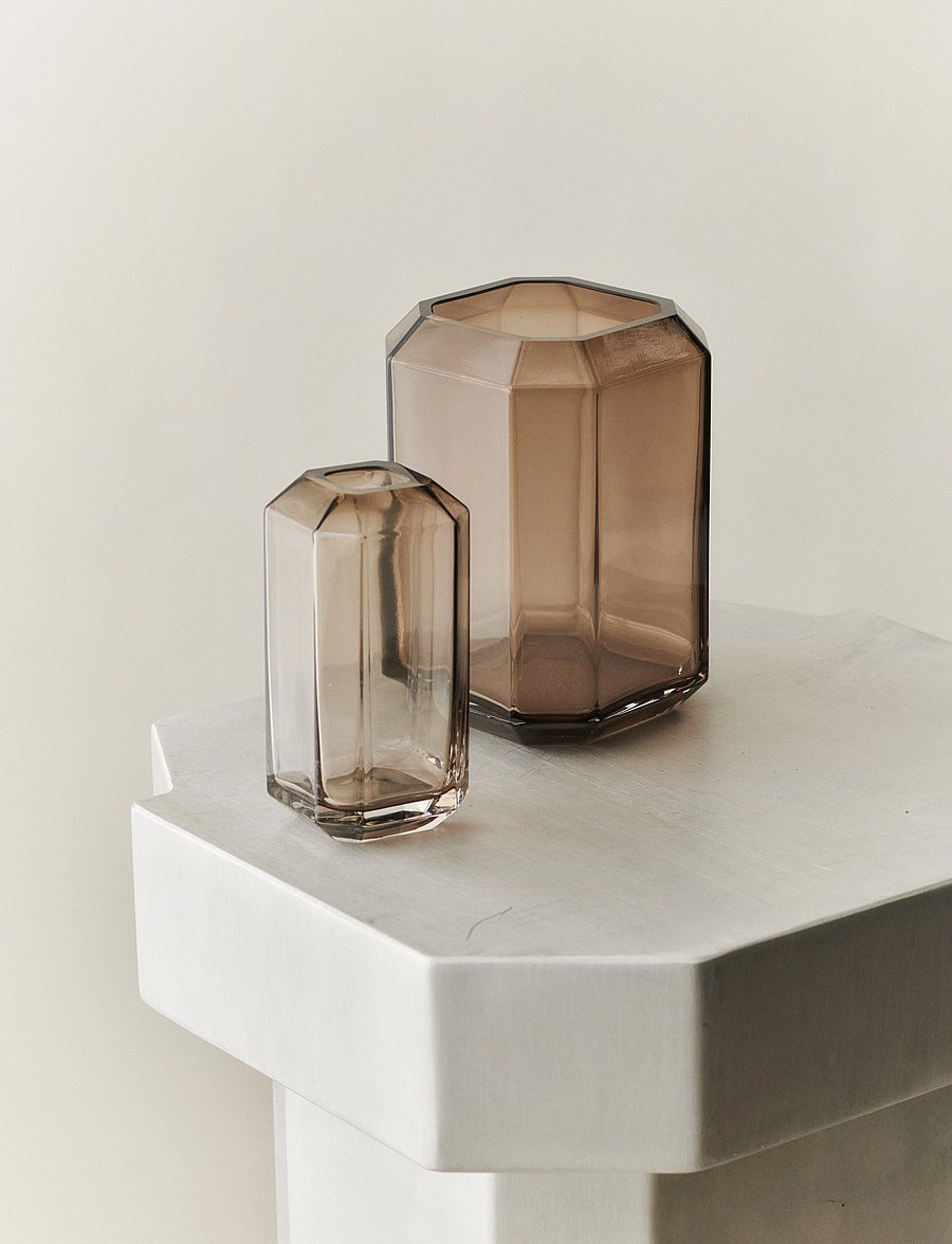LOUISE ROE - Jewel Vase Medium - vaasid - smoke - 2