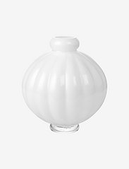 Balloon Vase #01 - OPAL WHITE