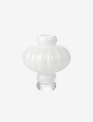 Balloon Vase #02 - OPAL WHITE