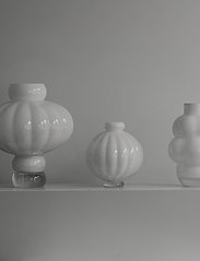 LOUISE ROE - Balloon Vase #04 - geburtstagsgeschenke - opal white - 3
