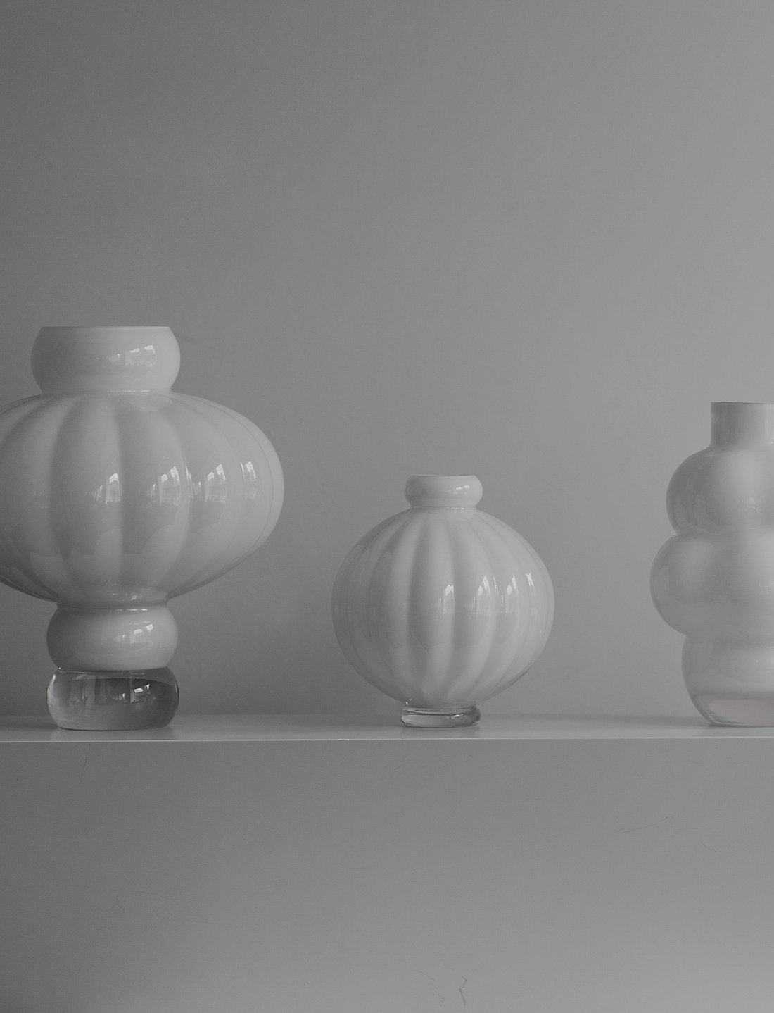 LOUISE ROE - Balloon Vase #04 - vasen - opal white - 3