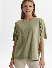 Lounge Nine - LNHanky T-shirt - marškinėliai - vetiver - 2
