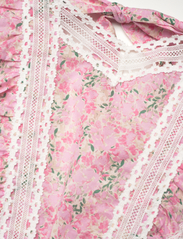 Love Lolita - Irina dress - odzież imprezowa w cenach outletowych - flora garden - 4