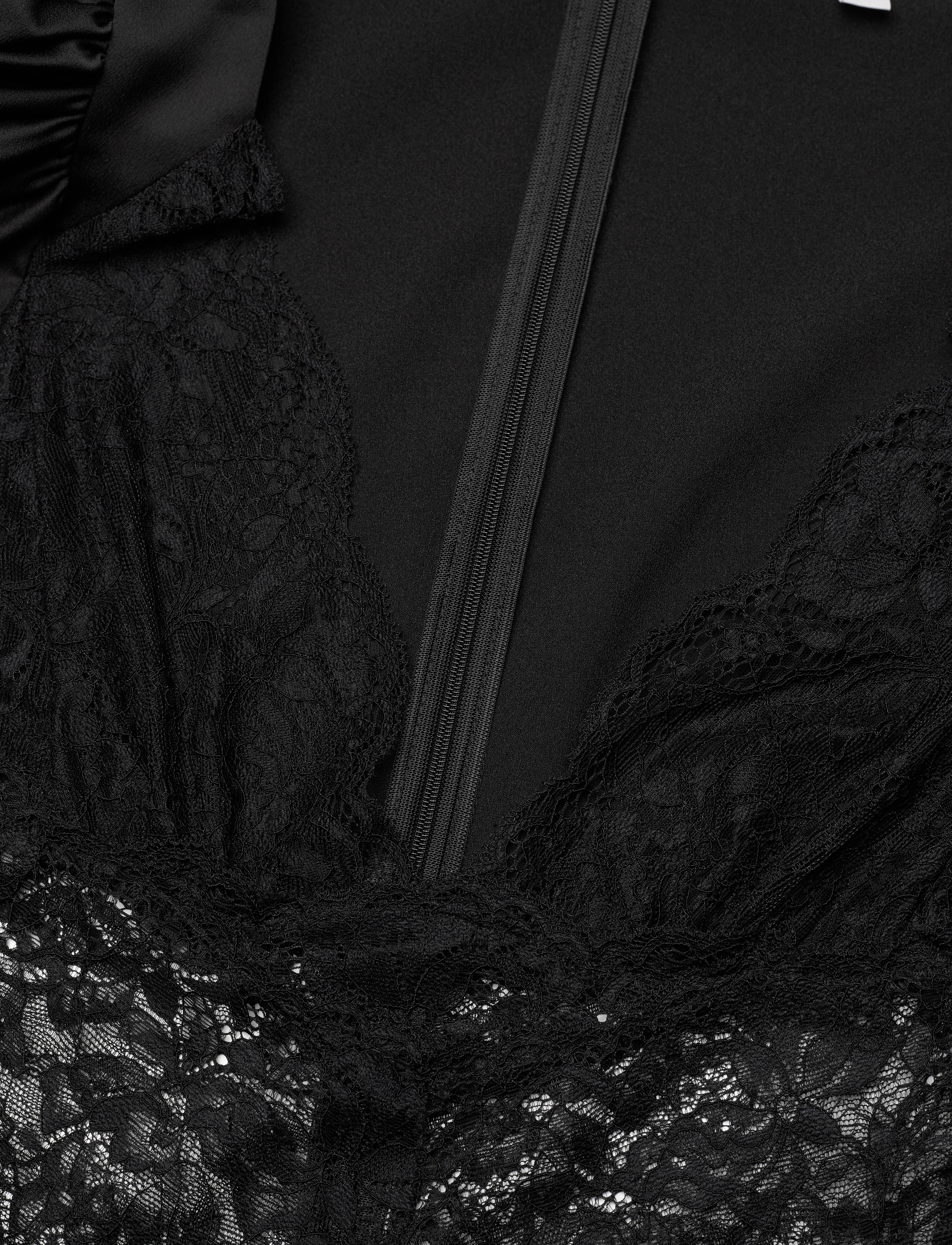 Love Lolina - Francis lace midi dress - black - 2