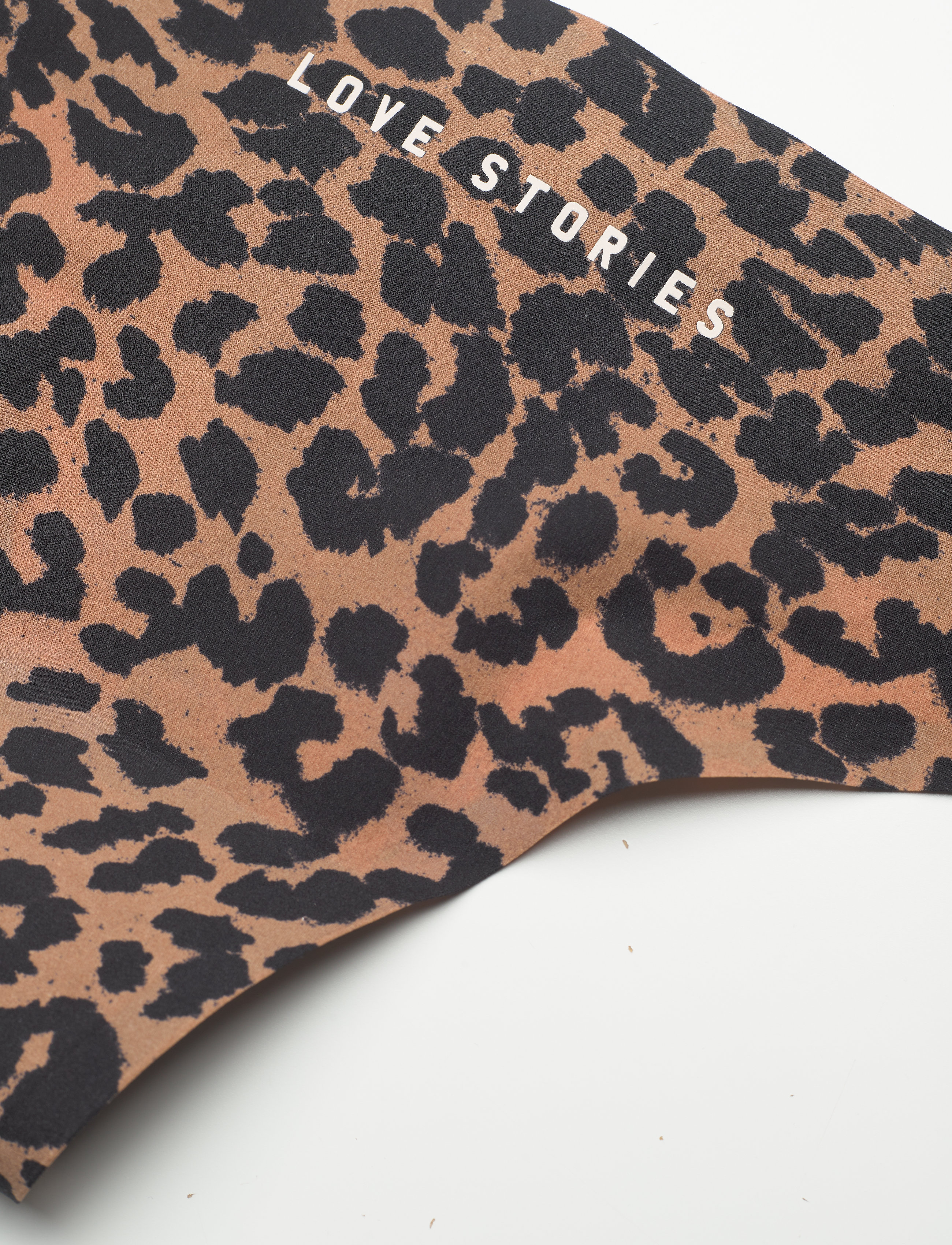Love Stories - Lou - leopard - 2